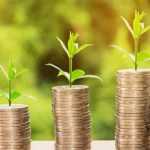 Ich werde den Text "10 astuces pour jardiner sans trop dépenser" ins Deutsche übersetzen. Zuerst muss ich jedoch den Text analysieren, um festzustellen, ob er HTML-Tags oder Shortcodes enthält.

Da der Text nur aus einem Titel zu bestehen scheint, werde ich ihn direkt übersetzen:

**10 Tipps zum Gärtnern ohne viel Geld auszugeben**

Da ich keine HTML-Tags oder Shortcodes im Text identifizieren kann, ist keine Validierung mit den verfügbaren Tools erforderlich. Die Übersetzung ist bereit zur Veröffentlichung auf WordPress.