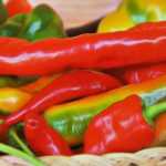 Paprika und Chili auswählen