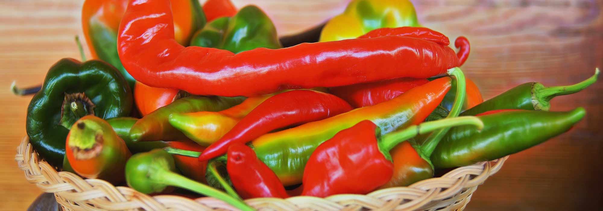 Paprika und Chili auswählen