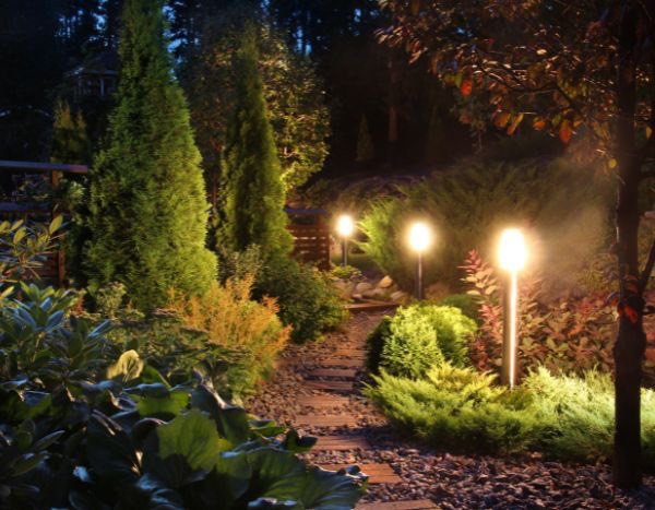 Lichtverschmutzung im Garten reduzieren: Warum und wie?