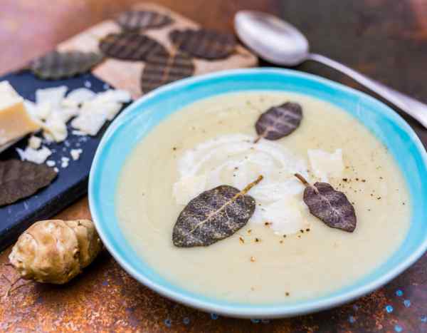 Hélianthi-Suppe: samtig-wärmend im Winter