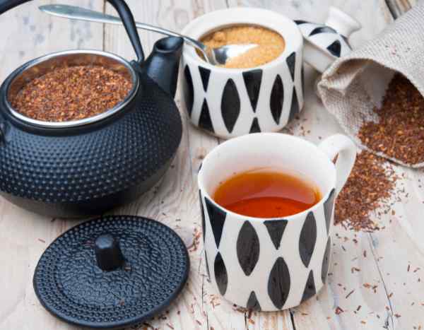 Pflanzliche Alternativen zu Kaffee und Tee