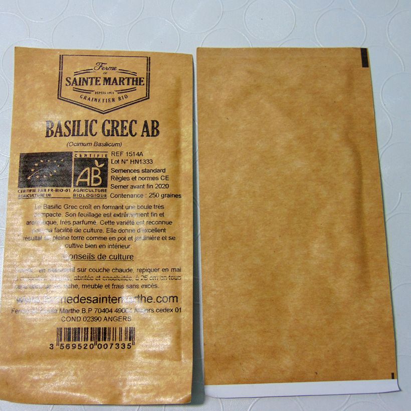 Example of Basilikum Grec per pack of 250 seeds (0.25g) as you get