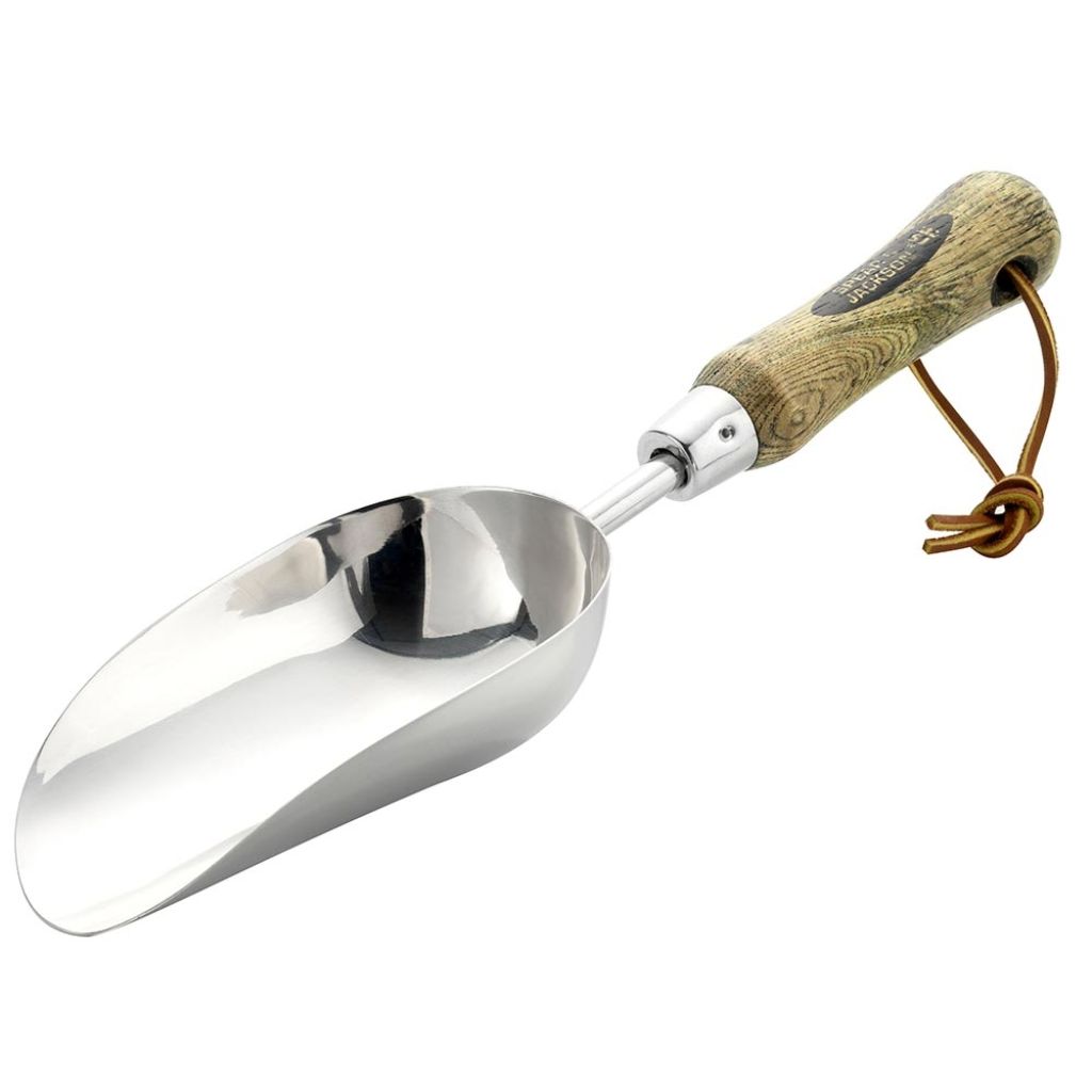 Traditionelle Blumenerdeschaufel aus poliertem Spiegelstahl von Spear & Jackson